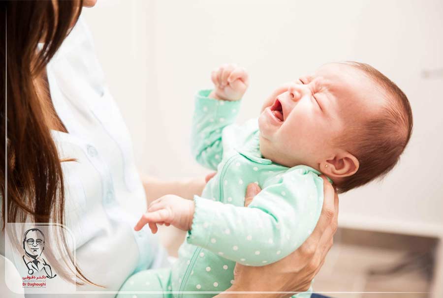 علائم رفلاکس در نوزادان